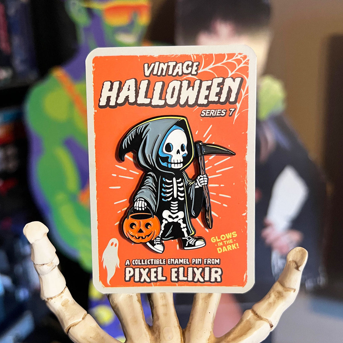 Horror, Retro, Synthwave, Pop Culture & Video Game Enamel Pins - Pixel ...