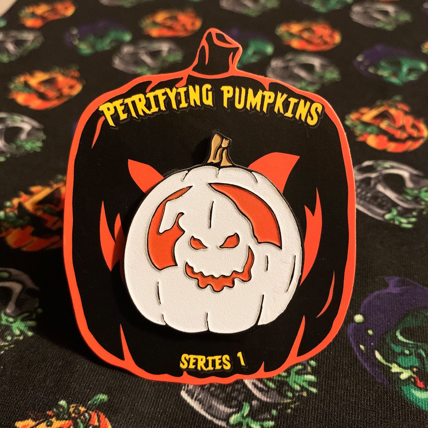 Oog-o-Lantern Enamel Pin - Pixel Elixir